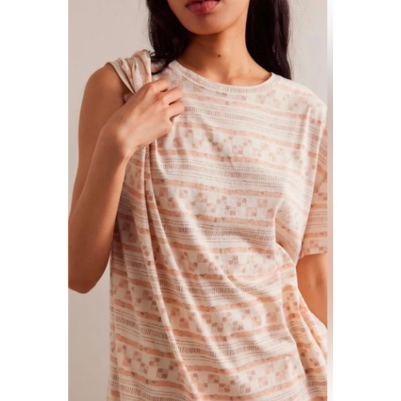 We the Free Nina Printed Oversized Tee - Picture 1 of 8